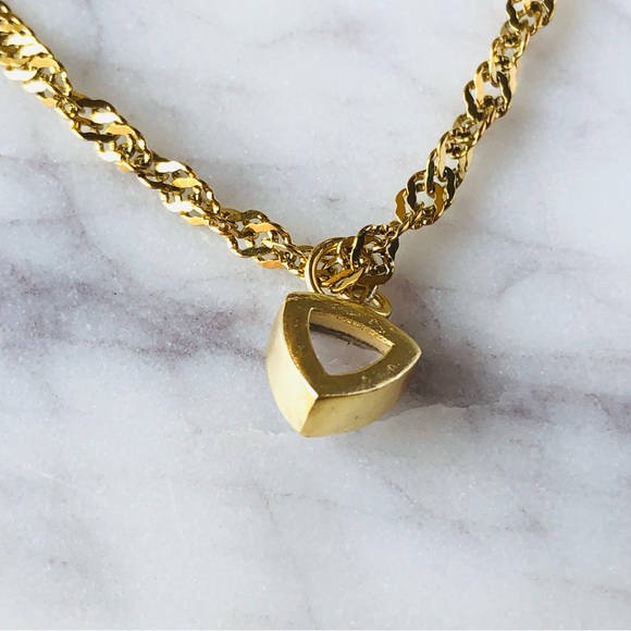 18K Gold Plated Rose Quartz Charm
Singapore Chain Bracelet - Picture 7 of 12